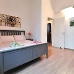 Casa Sansevera 아파트 *